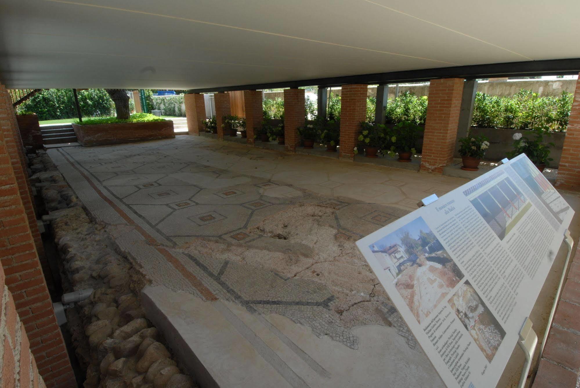 Santellone Hotel 4*